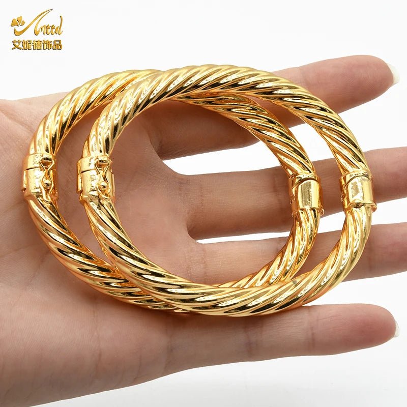 Luxurious African Jewelry: Gold-Toned Copper Bangle Bracelet for Women - Flexi Africa - Free Delivery - www.flexiafrica.com